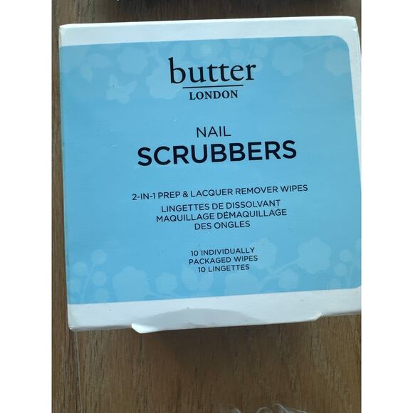 BUTTER LONDON Nail Scrubbers - Intensely Saturated and Easy-to-Use - Picture 2 of 5